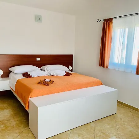 Brnada Apartment